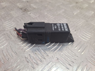 реле накала свечей Chevrolet Nubira 1 поколение 2007, 2.0 л., Z 20 DM, дизель, МКПП, универсал, передний привод, 0281003041