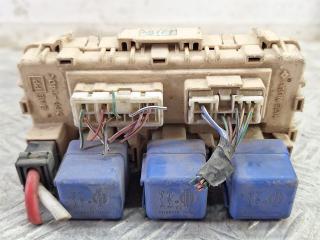 блок реле Nissan Almera N15 [рестайлинг] (1998 - 2000)