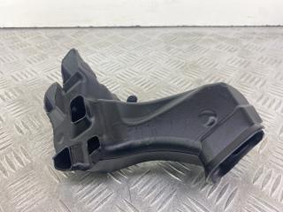 воздуховод Audi A4 B9 2017, 1.4 л., CVNA, бензин, 6МКПП, темно-синий, универсал, передний привод, 8W1819151