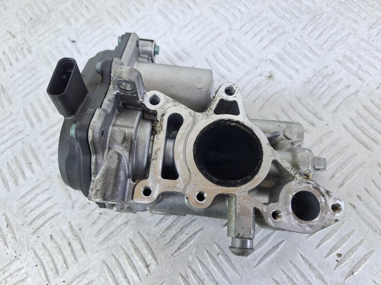клапан EGR Mercedes-Benz E-Класс W213/S213/C238/A238 (2016 - 2020), серый, A6541408000, A2C14620700 - фото №1