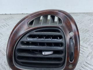 дефлектор обдува салона Citroen Xsara Picasso 1 поколение 2004, 1.8 л., 6FZ (EW7J4), бензин, МКПП, серый, передний привод, 9631280177