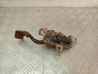 замок капота Alfa Romeo 147 1 поколение 2002, 2.0 л., AR 32310, бензин, МКПП, черный, хетчбэк 5 дв., передний привод