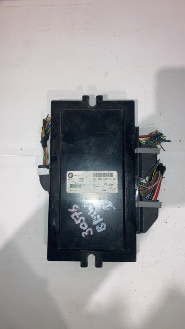 блок комфорта BMW 1 серия E81/E82/E87/E88 2005, 2.0 л., дизель, МКПП, хетчбэк 5 дв., задний привод, 532220812, 6135696113102 - фото №1