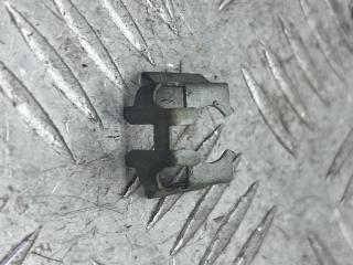 крепление форсунки Peugeot 406 1 поколение [рестайлинг] 2001, 3.0 л., бензин, МКПП, синий, универсал, передний привод