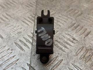 кнопка стеклоподъемника двери задней правой Nissan Almera Tino V10 [рестайлинг] (2003 - 2006)