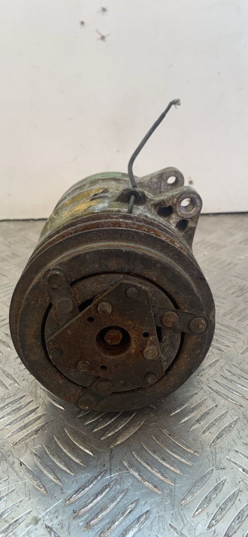 компрессор кондиционера Isuzu Trooper 2 поколение 2000, 3.1 л., дизель, 5062114210 - фото №1