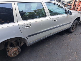 Volvo V70 2 поколение