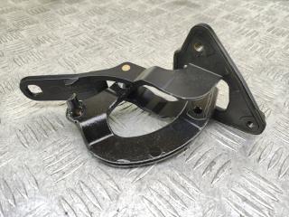 петля крышки багажника Volvo V70 2 поколение 2001, 2.4 л., B 5244 T3, бензин, АКПП, серебро, универсал, полный привод, 8643158