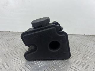 бачок гидроусилителя Mercedes-Benz C-Класс W203/S203/CL203 [рестайлинг] W203.054 2005, 3.0 л., M 272.940, бензин, АКПП, темно синий, седан, задний привод, A0004600983
