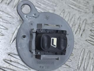 кнопка стеклоподъемника двери задней правой Citroen Xsara Picasso 1 поколение [рестайлинг] 2009, 1.6 л., NFU (TU5JP4), бензин, МКПП, кофейный, минивэн, передний привод, 9638569080