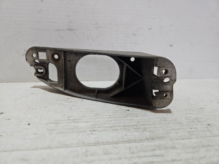 рамка фары противотуманной левой Mazda 626 GE (1991 - 1997)