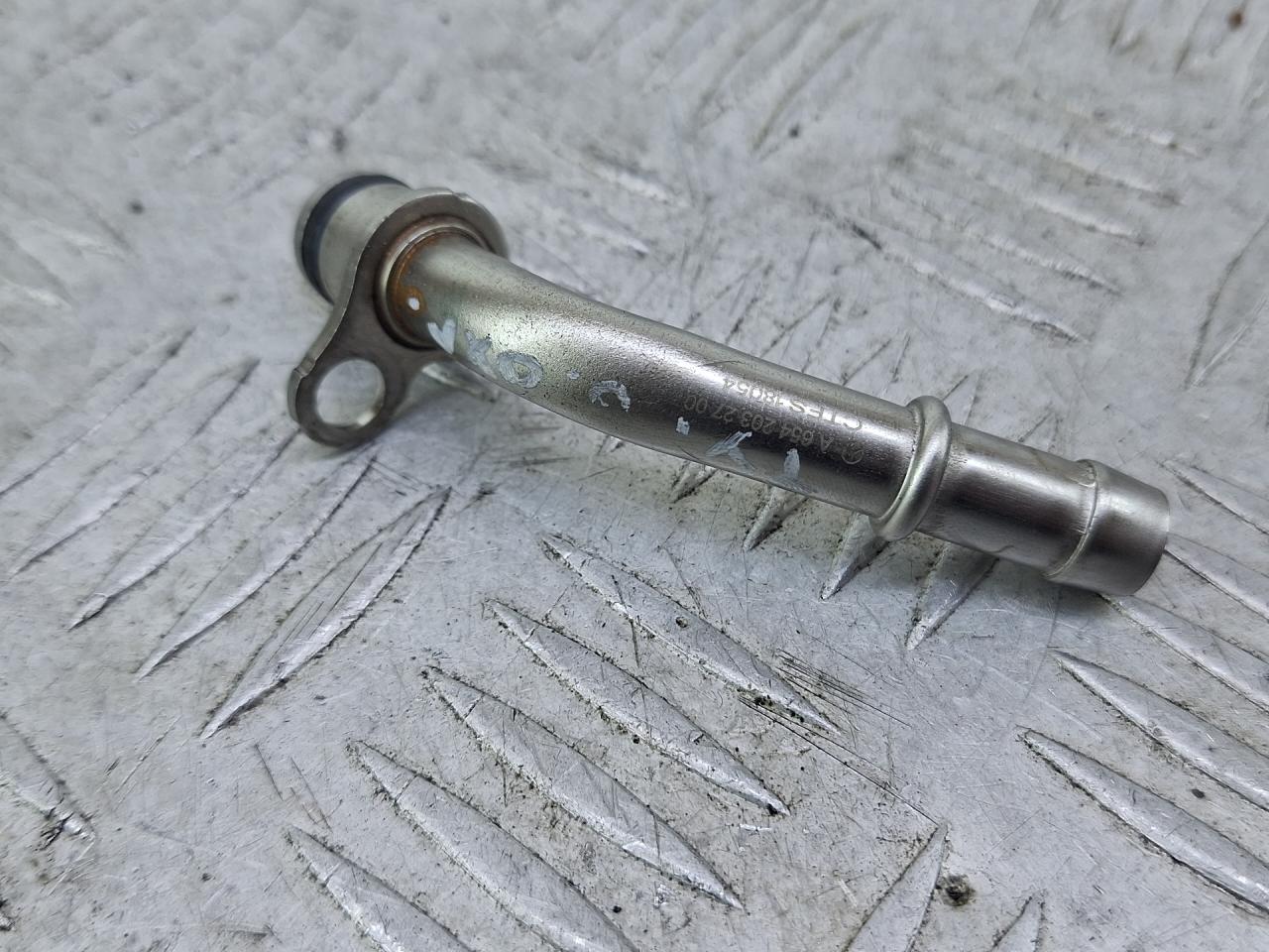 трубка охлаждения турбины Mercedes-Benz E-Класс W213/S213/C238/A238 (2016 - 2020), серый, A6542032700 - фото №1