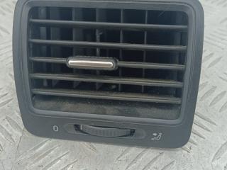 дефлектор обдува салона Volkswagen Golf 6 поколение 2008, 1.4 л., CGGA, бензин, 5МКПП, голубой, хетчбэк 5 дв., передний привод, 1K0819709