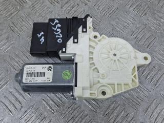 моторчик стеклоподъемника задний правый Volkswagen Golf 5 поколение 2007, 1.4 л., CAXA, бензин, 6МКПП, серый, универсал, передний привод, 1K0959704P