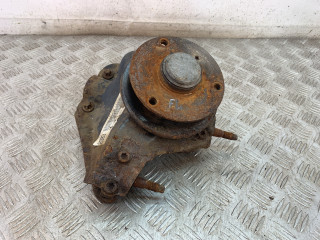 кулак поворотный левый Smart Fortwo 1 поколение 2001, 0.6 л., M 160.910, бензин, робот, черный, хетчбэк 3 дв., задний привод