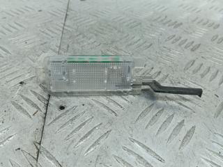 плафон двери Renault Laguna 3 поколение 2011, 2.0 л., M9R 802, дизель, МКПП, универсал, 8200024033