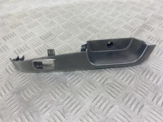 накладка двери внутренняя Mitsubishi Outlander 1 поколение (2001 - 2008), MR979996