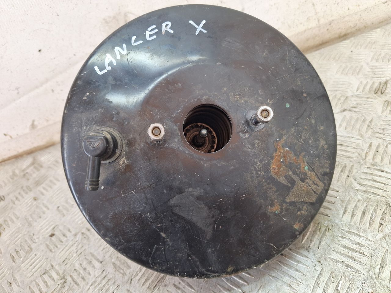 вакуумный усилитель тормозов Mitsubishi Lancer 10 поколение 2010 - фото №1