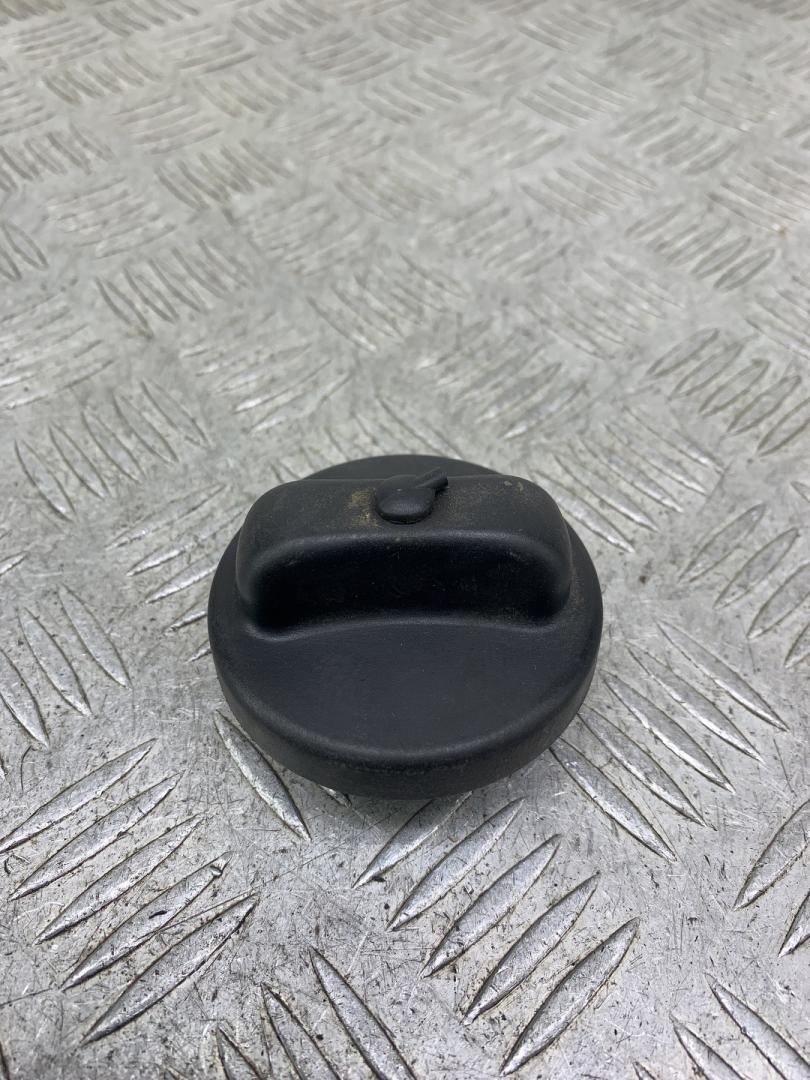 пробка топливного бака Mercedes-Benz Vito W639 (2003 - 2010), A0004703105002 - фото №1