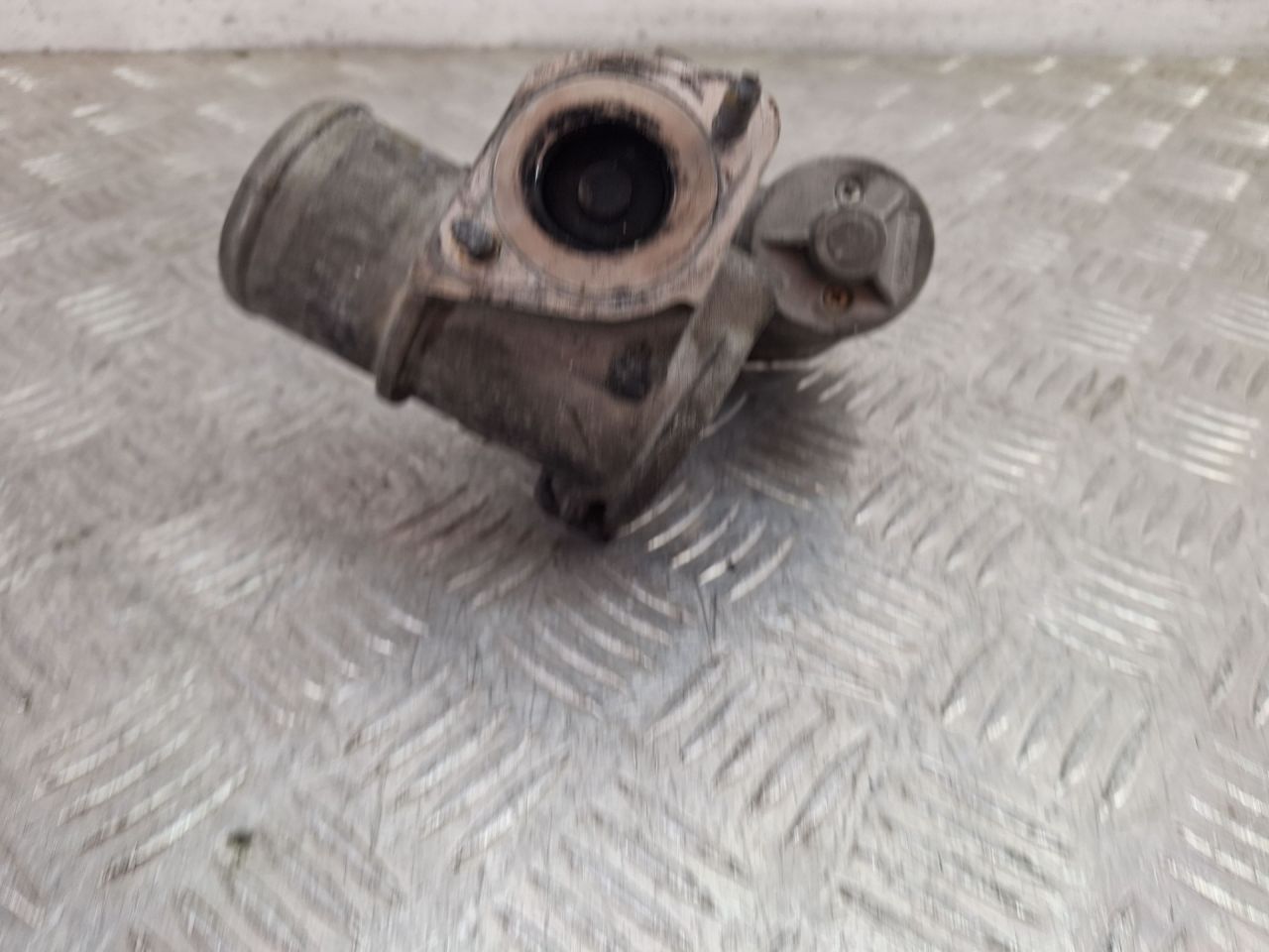 клапан EGR Jaguar X-Type 1 поколение 2005, 2.2 л., дизель, МКПП, синий, седан, передний привод - фото №1