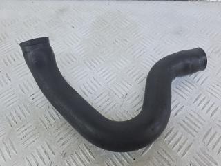 патрубок радиатора Volvo V70 2 поколение 2001, 2.4 л., B 5244 T3, бензин, АКПП, серебро, универсал, полный привод, 08671393