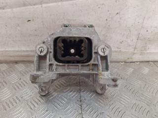 подушка крепления двигателя Nissan Micra 4 поколение (K13) 2011, 1.2 л., HR12DE, бензин, МКПП, хетчбэк 5 дв., передний привод