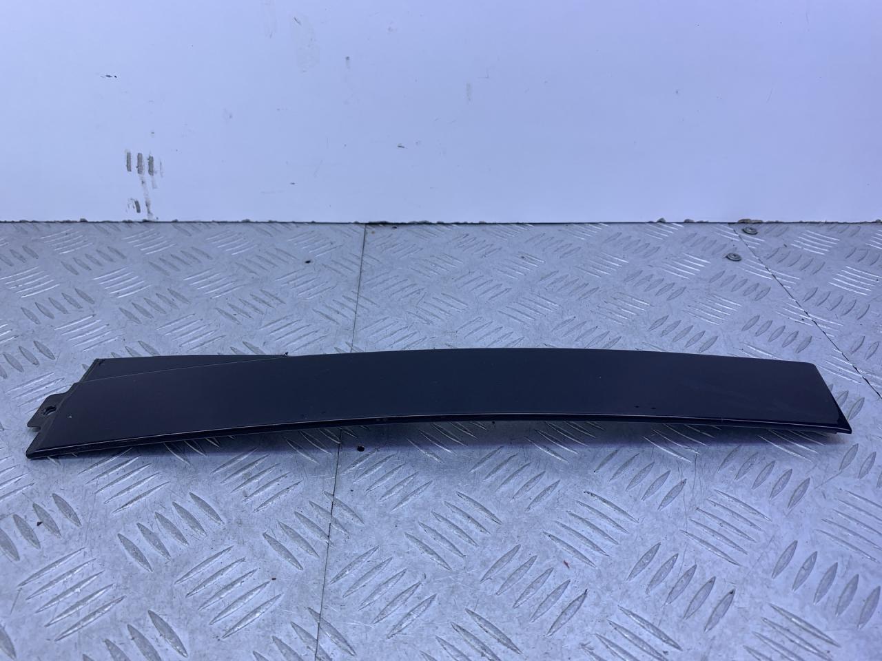 молдинг двери задней левой Volkswagen Passat B5 1999, 1.8 л., APT, бензин, 5МКПП, зеленый, универсал, передний привод, 3B9839903 - фото №1