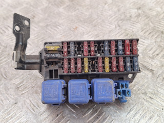 блок предохранителей Nissan Sunny N14 (1991 - 1995), хетчбэк 3 дв.