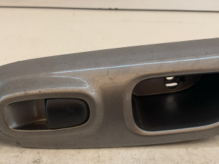 кнопка стеклоподъемника двери задней левой Nissan Juke YF15 [рестайлинг] 2013, 254111KL5A