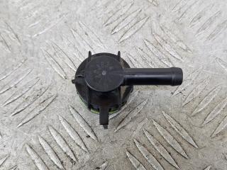 клапан вентиляции картера Volkswagen Golf Sportsvan 1 поколение 2017, 1.2 л., CYVA, бензин, МКПП, универсал, передний привод, 04E103175M