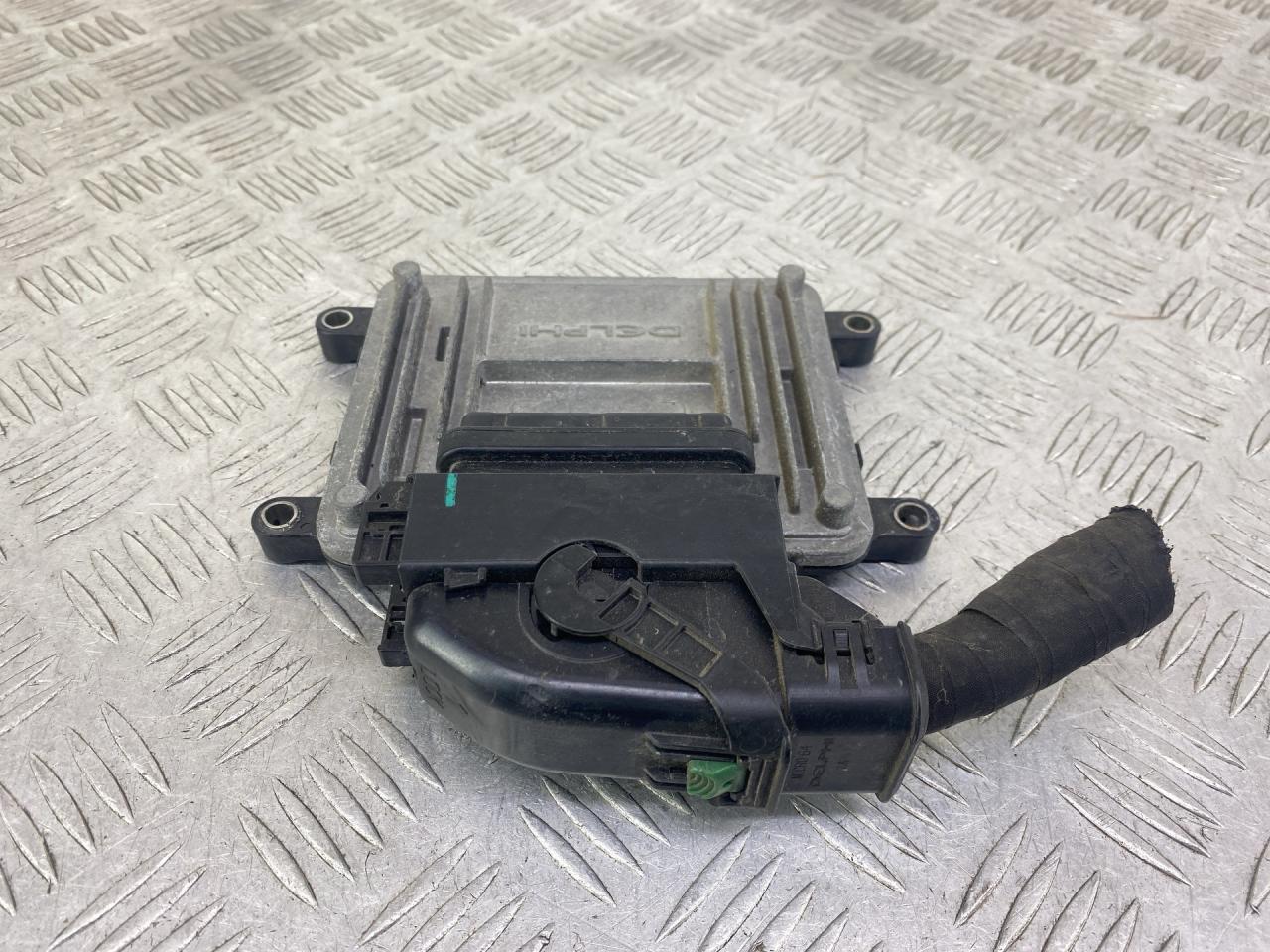 блок управления двигателем Chevrolet Spark M300 2012, 1.0 л., бензин, МКПП, красный, хетчбэк 5 дв., передний привод, 25186253, 25186253MAAJ - фото №1