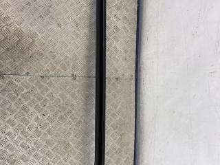 роликовая направляющая Mercedes-Benz Sprinter 2 поколение (W906) (2006 - 2014), 2.1 л., OM 651.955, дизель, МКПП, зеленый, задний привод, A9067660137