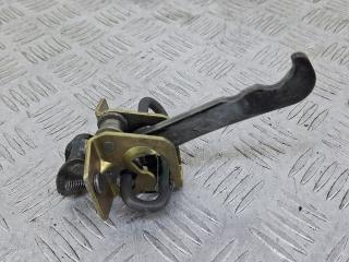 ограничитель открывания двери Volvo V70 2 поколение 2001, 2.4 л., B 5244 T3, бензин, АКПП, серебро, универсал, полный привод