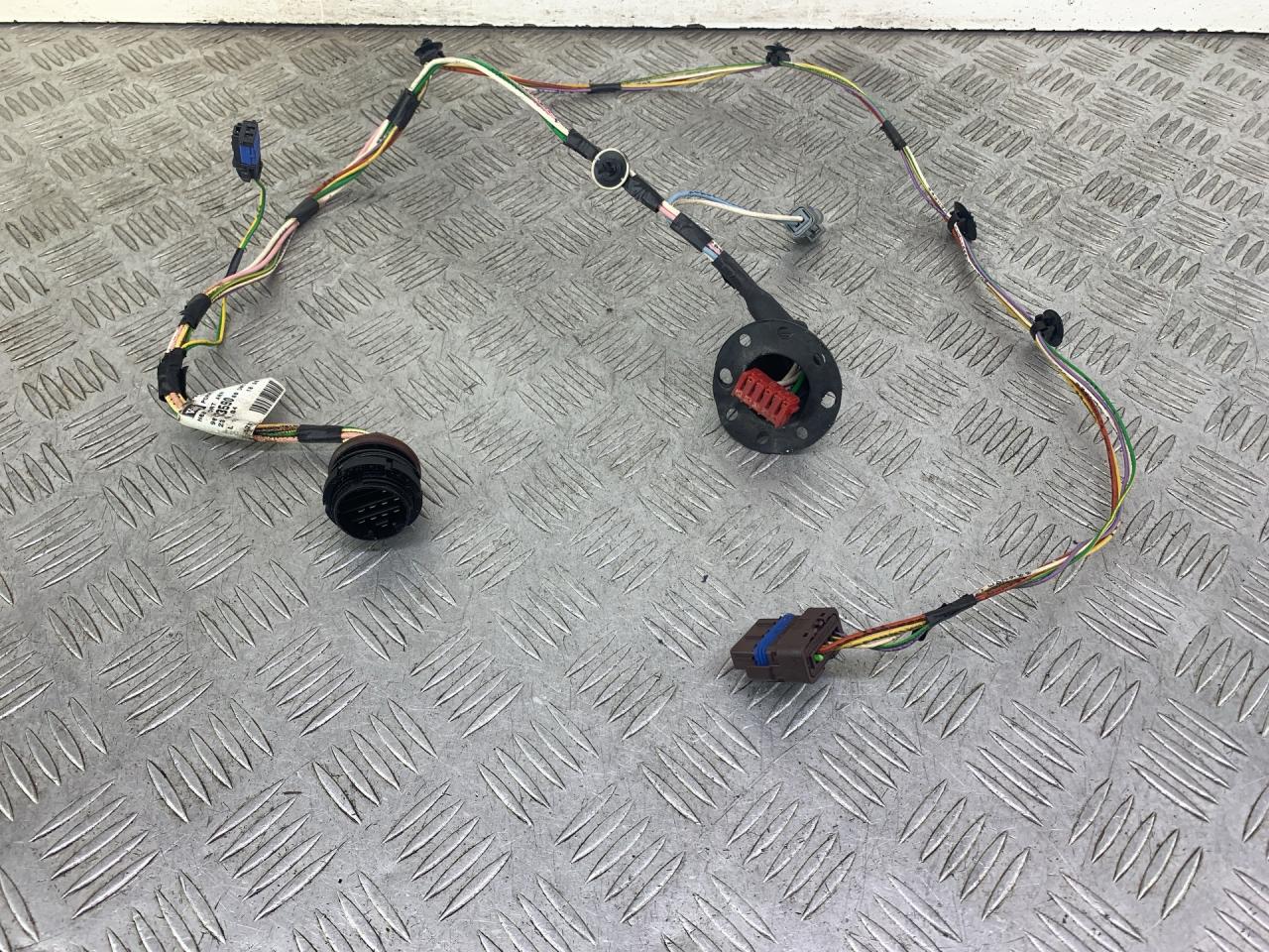 дверная проводка Citroen Xsara Picasso 1 поколение 2004, 1.8 л., 6FZ (EW7J4), бензин, МКПП, серый, передний привод, 9643359080 - фото №1