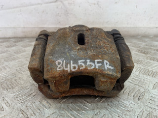 суппорт передний правый Toyota Yaris P1 2000, 1.0 л., 1SZ-FE, бензин, МКПП, хетчбэк 3 дв.