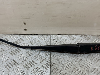 щеткодержатель (поводок стеклоочистителя, дворник) Fiat Punto 2 поколение [рестайлинг] 2004, 1.2 л., 188 A4.000, бензин, МКПП, серый, хетчбэк 3 дв., передний привод, 7352787920