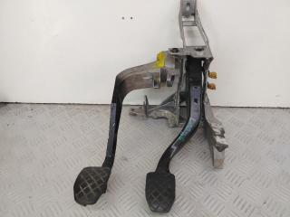 узел педальный (блок педалей) Volkswagen Passat B5 1999, 1.8 л., APT, бензин, 5МКПП, зеленый, универсал, передний привод, 8D1721117K