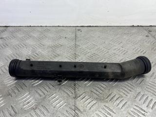 трубка охлаждающей жидкости Volkswagen Polo 4 поколение (2001 - 2005), 032121065F