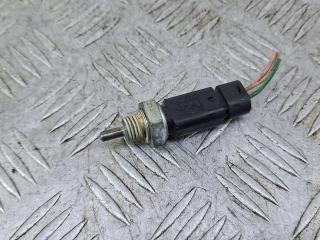 датчик температуры охлаждающей жидкости Renault Scenic 1 поколение [рестайлинг] (1999 - 2003), 1.6 л., K4M 701, бензин, АКПП, минивэн, 7700113867