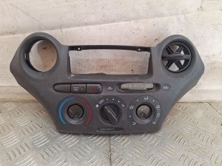 блок управления печки / климат-контроля Toyota Yaris P1 (1999 - 2003), 758268701D, 758294