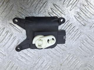 моторчик заслонки печки Volkswagen Golf Plus 1 поколение [рестайлинг] 2011, 1.2 л., CBZB, бензин, МКПП, передний привод, 3C1907511A