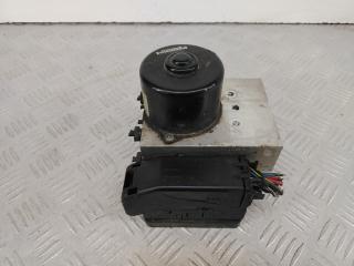 блок ABS Ford Focus 1 поколение [рестайлинг] (2001 - 2005), 1.8 л., бензин, МКПП, серебро, хетчбэк 5 дв., передний привод, 2M512C285BC