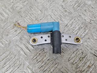 датчик коленвала Renault Scenic 1 поколение [рестайлинг] (1999 - 2003), 1.6 л., K4M 701, бензин, АКПП, минивэн, 8200647556