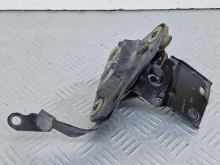 Кронштейн блока ABS Volkswagen Caddy 5 поколение 2022, бежевый, фургон, передний привод, 5Q1614235