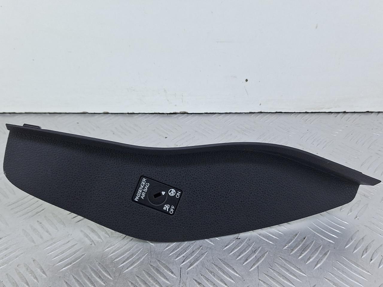 накладка на торпедо (консоль) Volkswagen Caddy 5 поколение 2022, бежевый, фургон, передний привод, 2K7858248 - фото №1