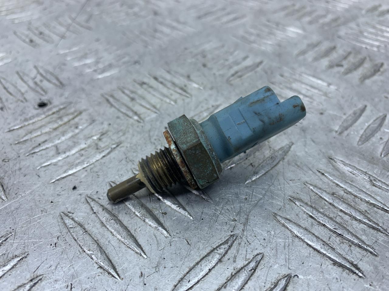 датчик температуры охлаждающей жидкости Peugeot 307 1 поколение (2001 - 2005), 96368027 - фото №1