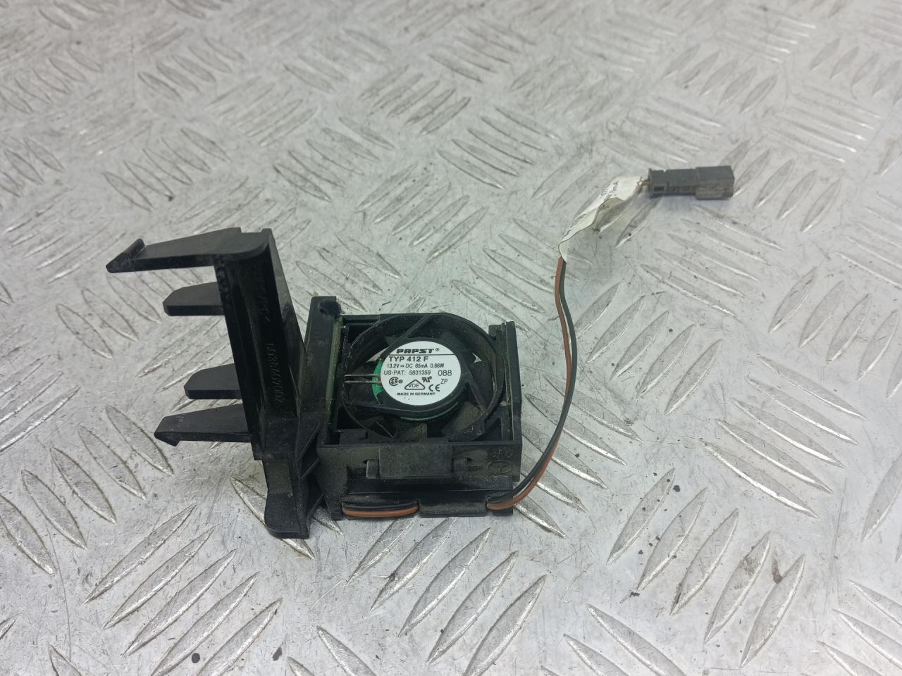 вентилятор охлаждения отсека электроники Mercedes-Benz Sprinter 2 поколение (W906) (2006 - 2014), 6038407002, A9066800214 - фото №1