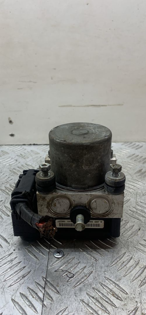 блок ABS Fiat Punto 2 поколение (1999 - 2003), 0265231331, 0265800315, 474L4090306 - фото №1