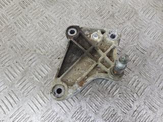 кронштейн КПП Renault Scenic 1 поколение [рестайлинг] (1999 - 2003), 1.6 л., K4M 701, бензин, АКПП, минивэн, 7700427634