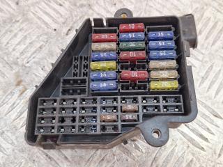 блок предохранителей Volkswagen Golf 4 поколение 2001, 1.6 л., бензин, универсал, 8D1941824